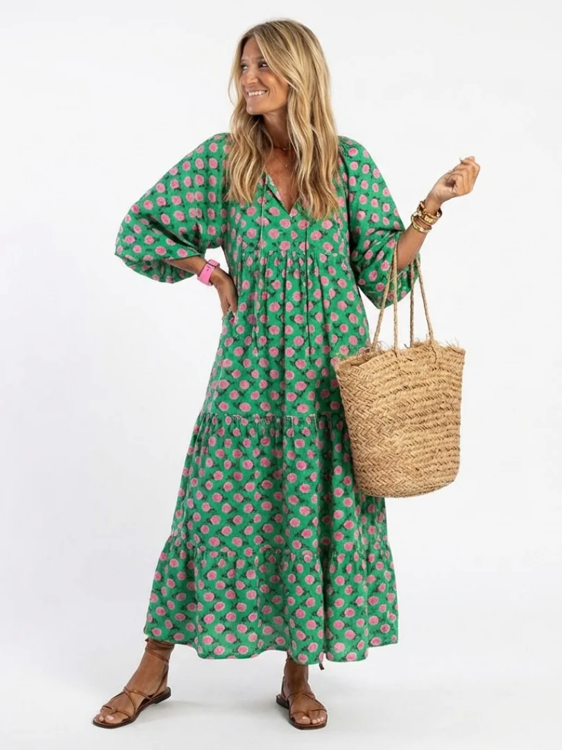 Fiora I Vestido Midl Con Escalones Y Cuello En V Con Estampado Floral